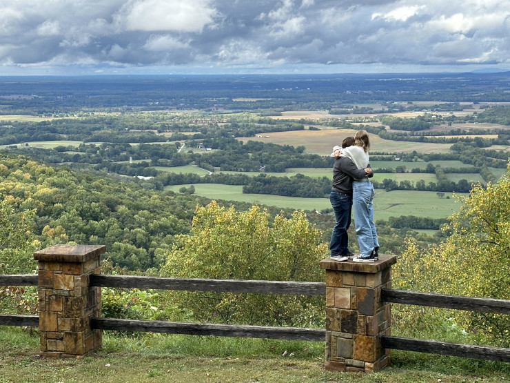 Eva and Calleigh at Green's View