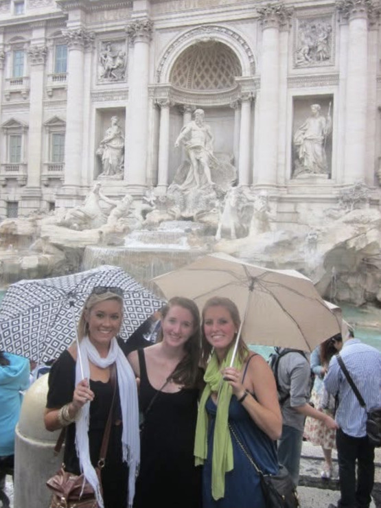 Elizondo (left) at the Trevi Fountain in 2010 with Sarah Dickey Appleyard, C&rsquo;12, (middle), and Lauren Gould Ward, C&rsquo;12 (right).
