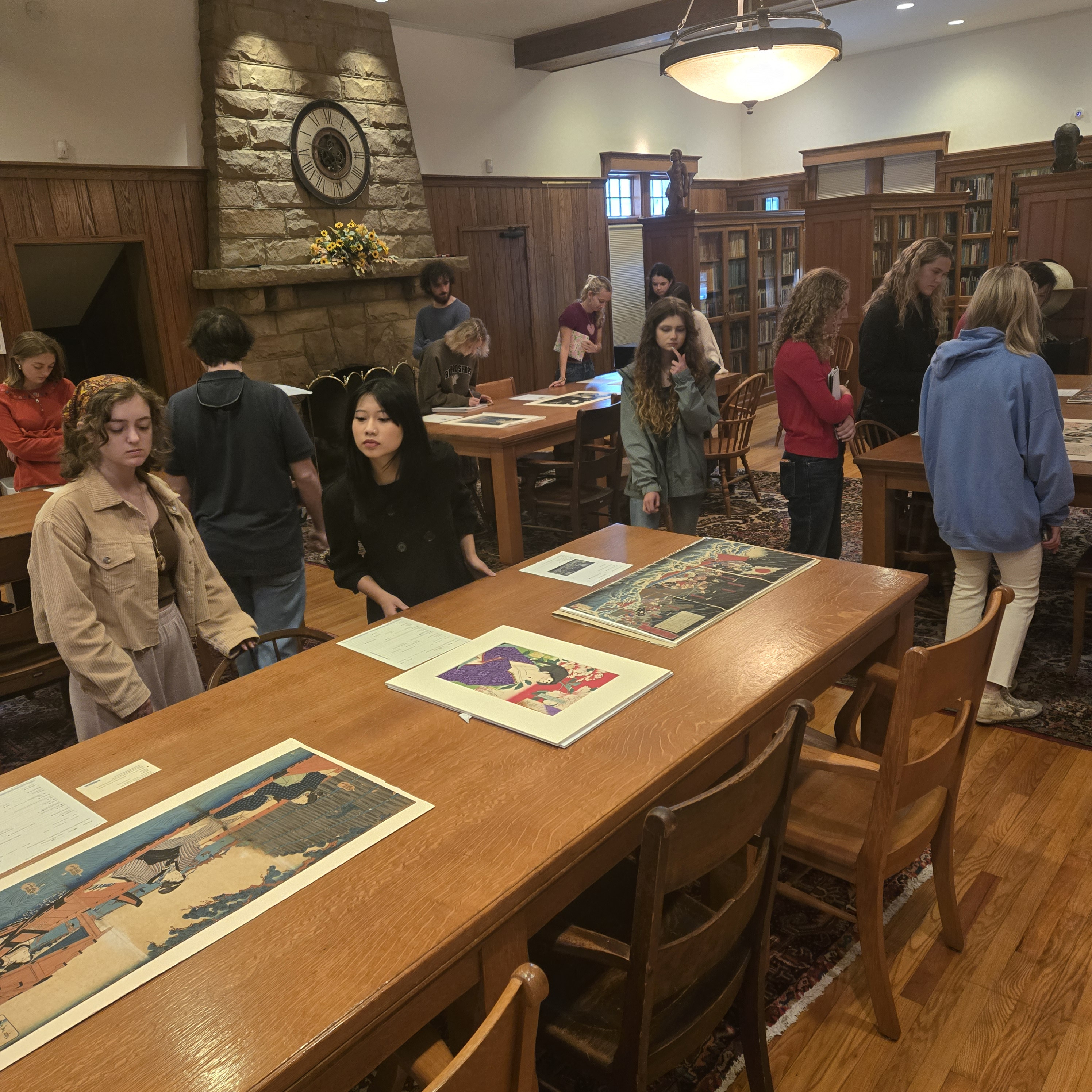 Students studying art history